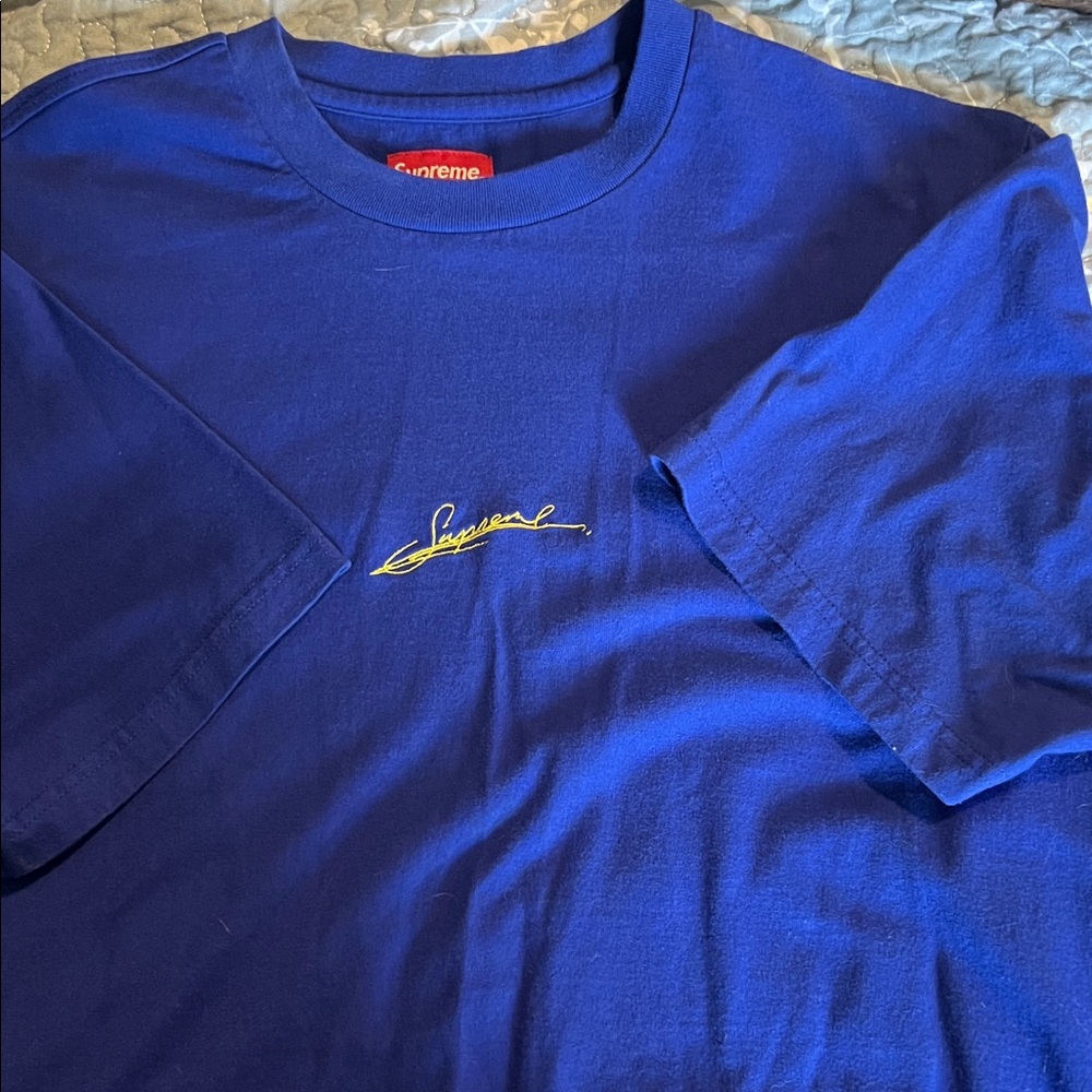 NWOT Supreme Tshirt
